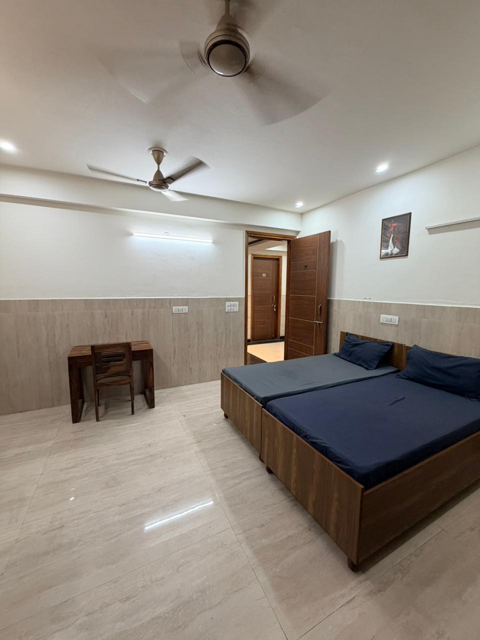 Tri-Homes F-31 — rooms