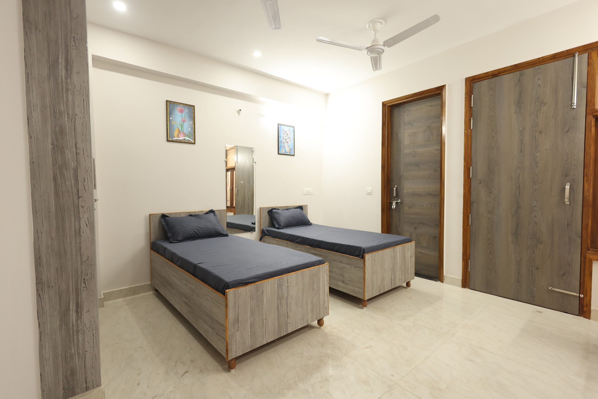 Tri-Homes F-31 — rooms